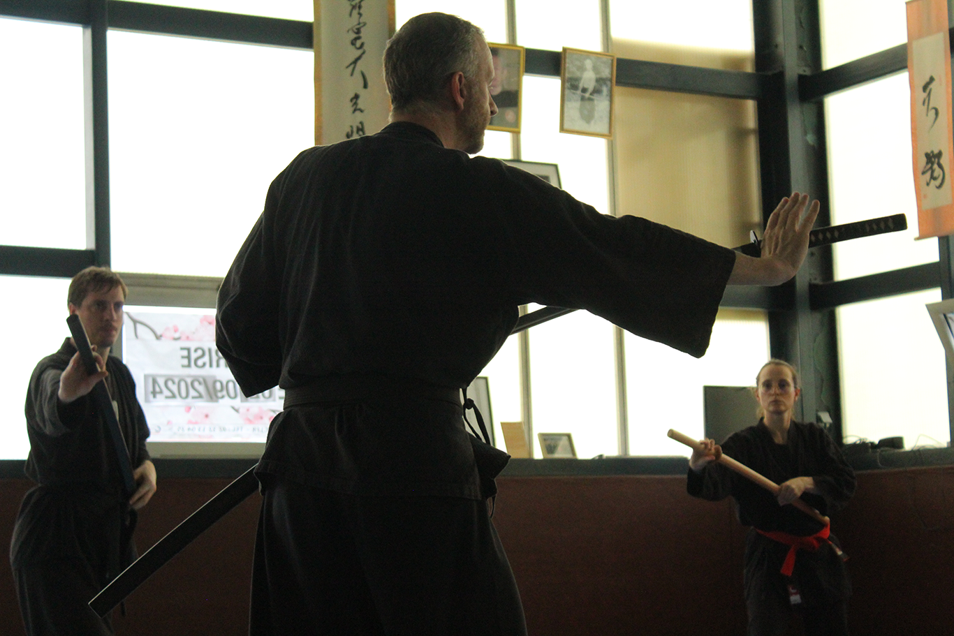 Entraînement de ninjutsu traditionnel au dojo de la Maison du Japon à Elbeuf