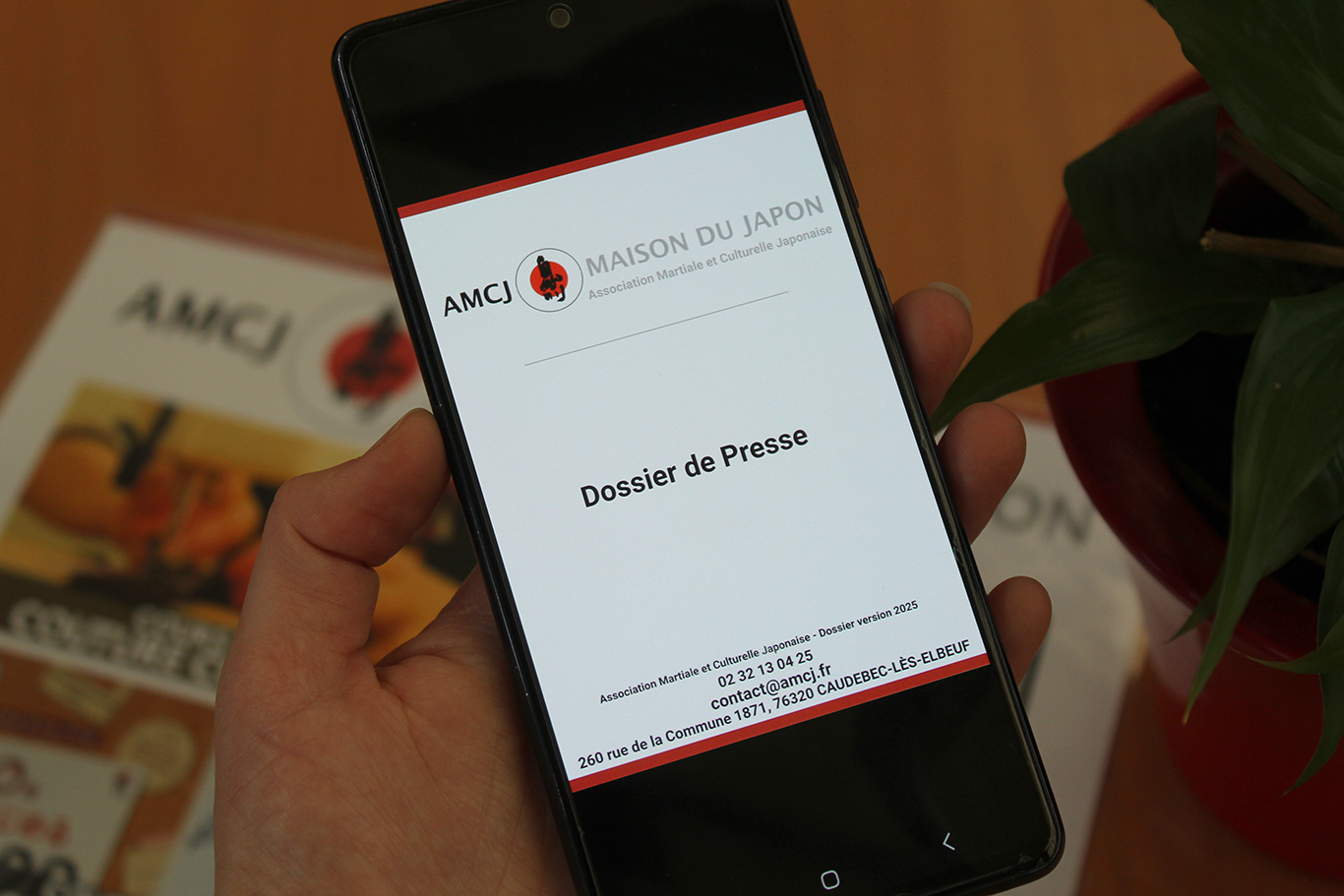 Dossier de presse de l'AMCJ - Maison du Japon, en version imprimée et numérique
